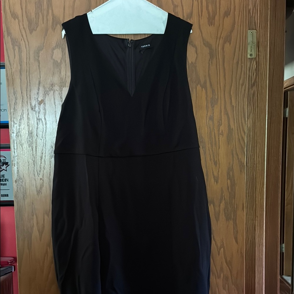Torrid Black Sheath Midi Dress Scoop Neck Sleeveless